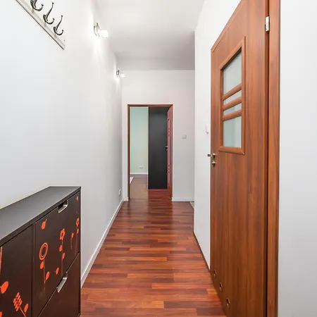 Apartment Wola Anielewicza Homely
